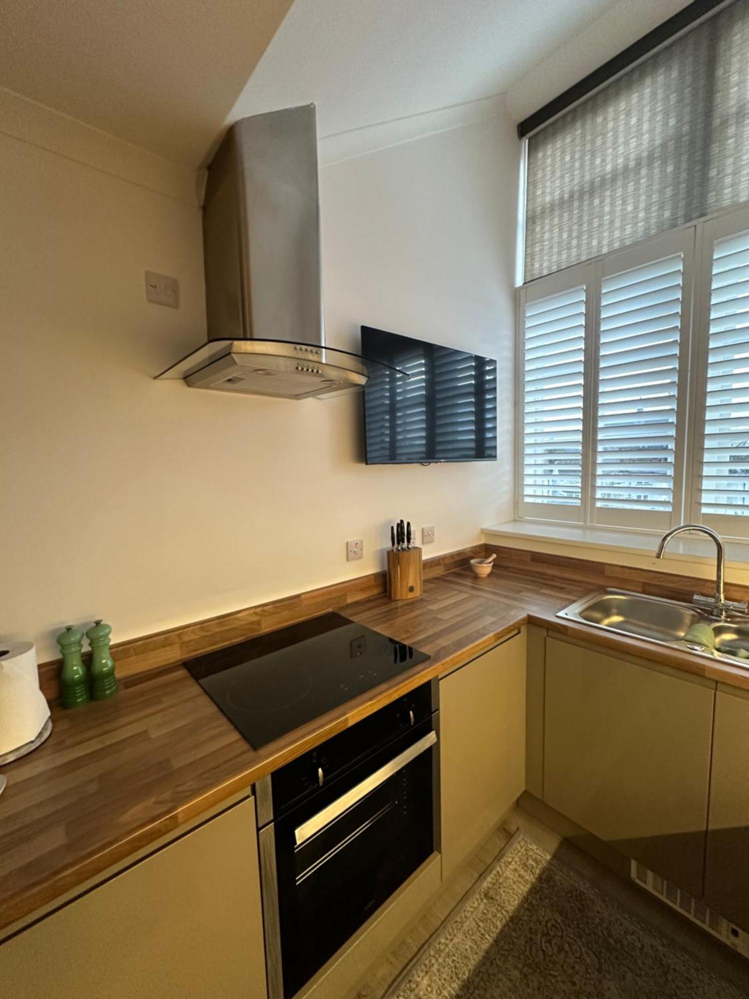 Luxury Moffat Apartment - High End Furnishing Ngoại thất bức ảnh