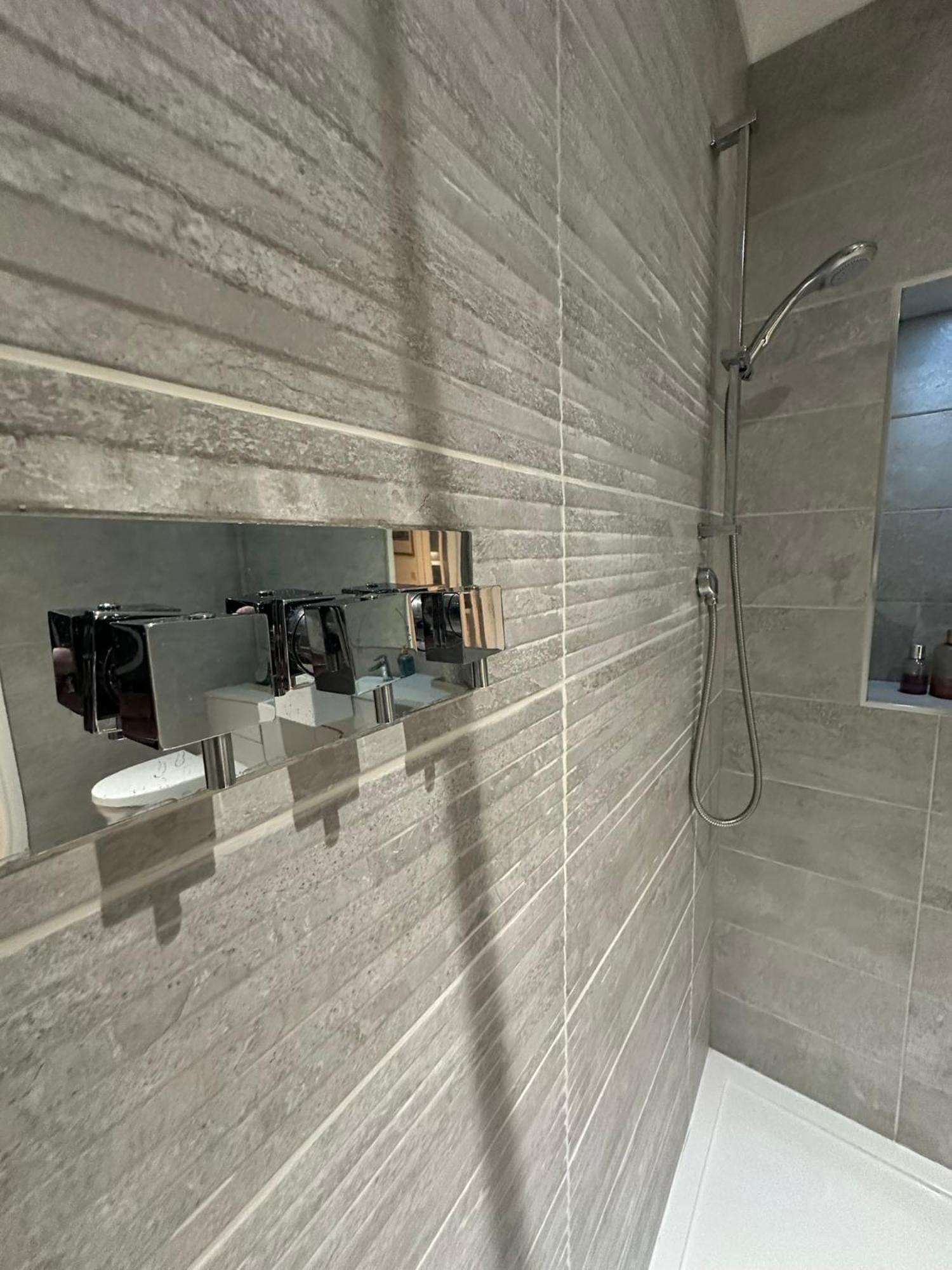 Luxury Moffat Apartment - High End Furnishing Ngoại thất bức ảnh